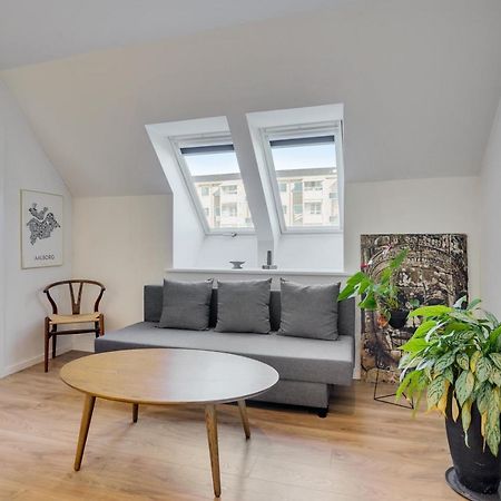 Bath Tub Penthouse In The City Ольборг Екстер'єр фото