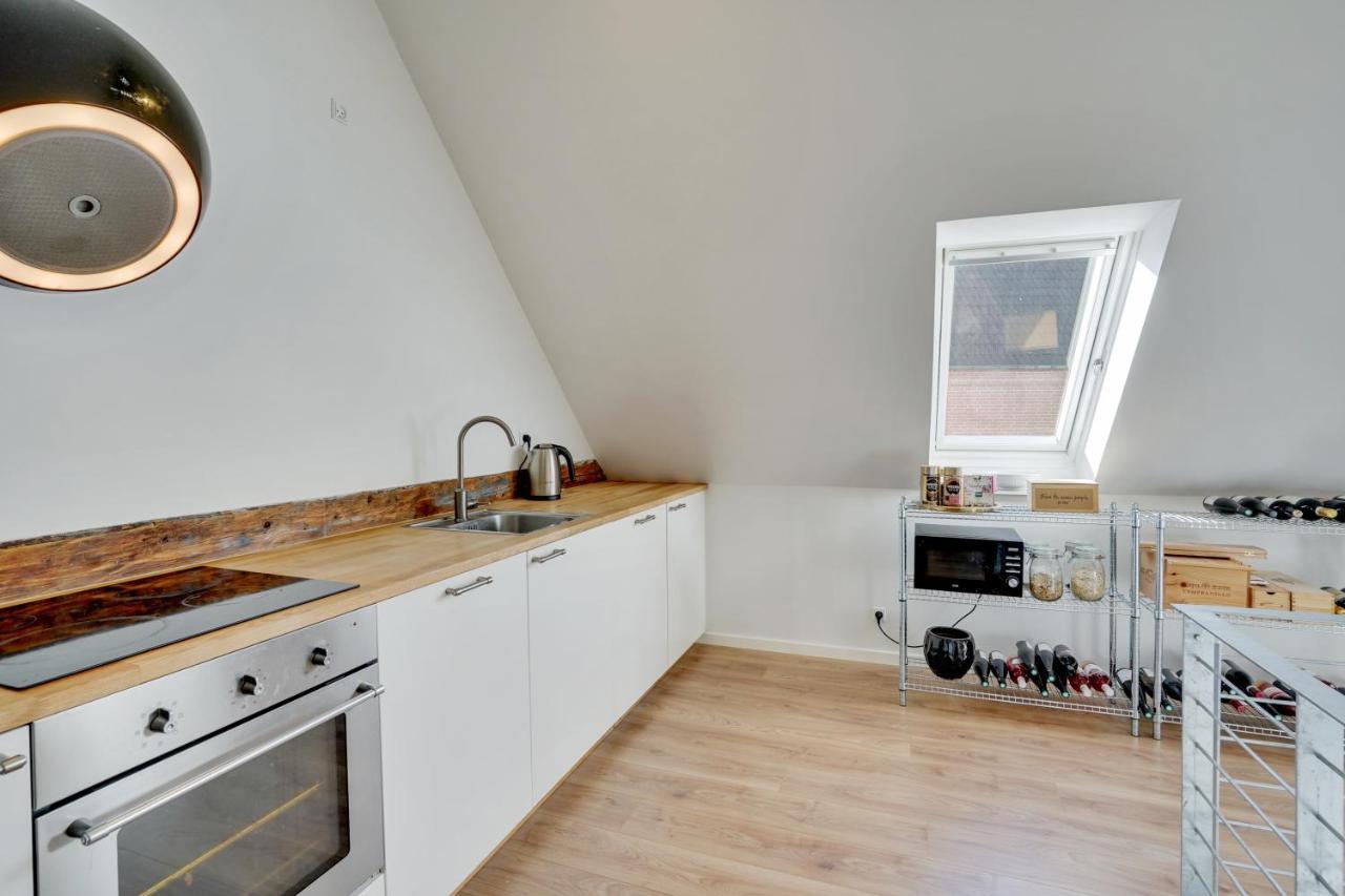 Bath Tub Penthouse In The City Ольборг Екстер'єр фото