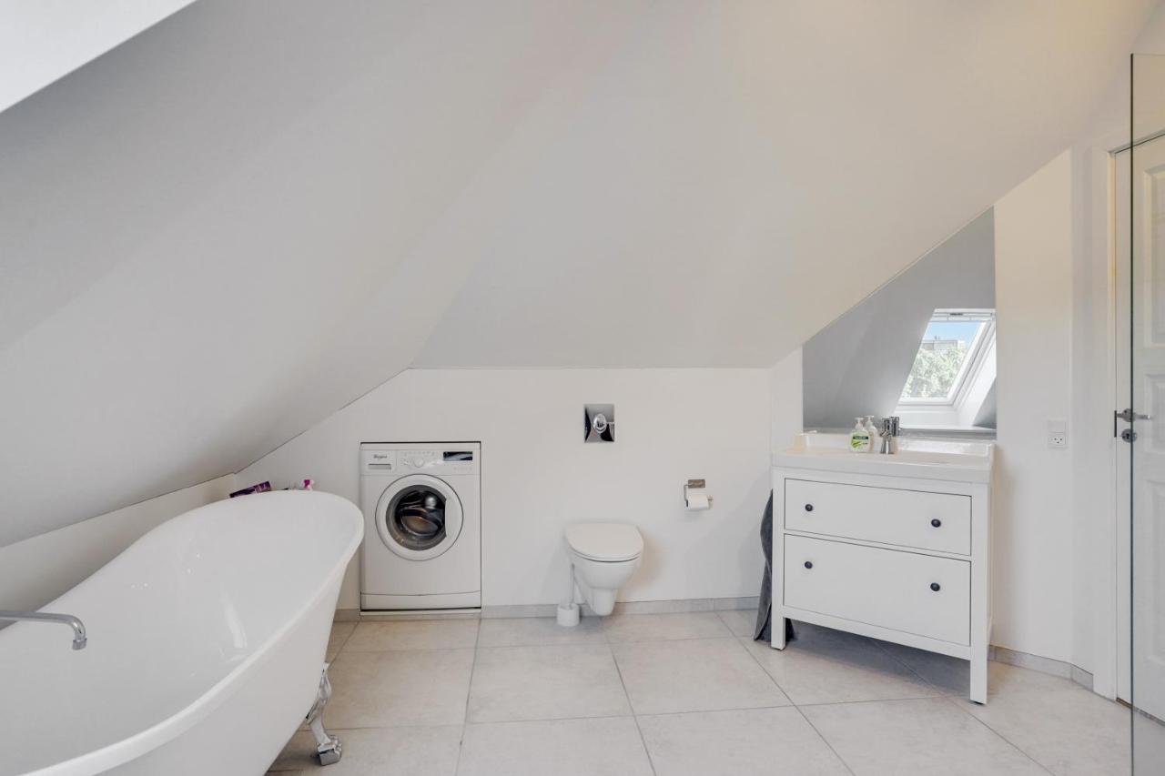 Bath Tub Penthouse In The City Ольборг Екстер'єр фото